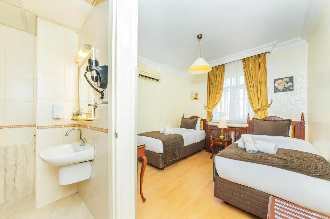 Hotel Ipek Palas Istanbul Turkey