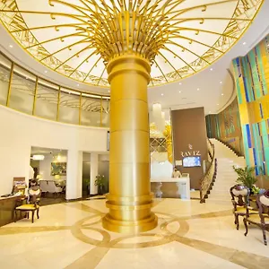Raviz Center Point 4* Dubai