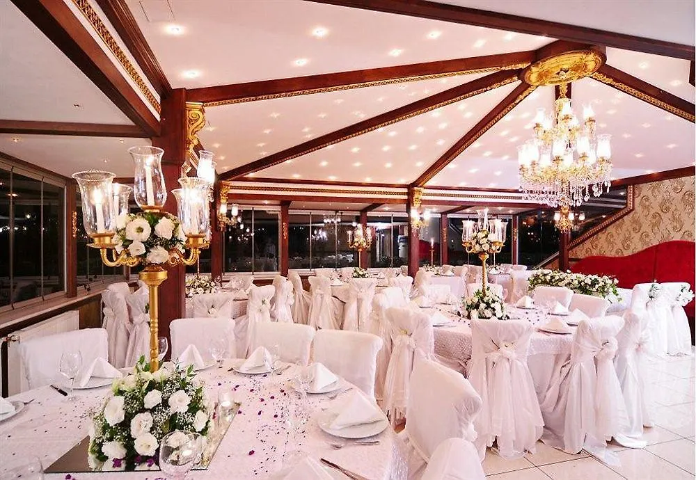 Hotel Ipek Palas Istanbul 4*,